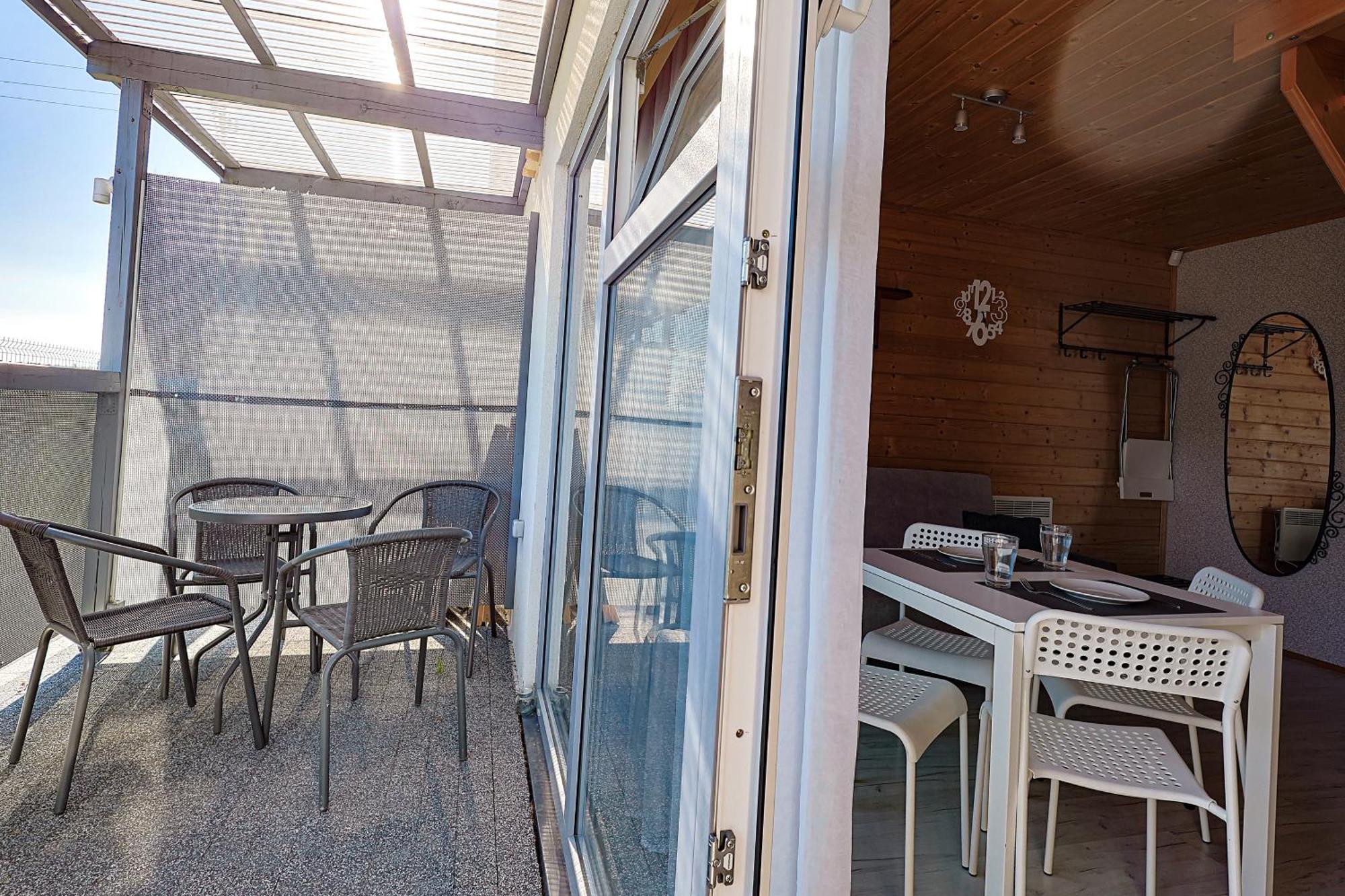 Aurora Ustka-Przewloka Aparthotel Ngoại thất bức ảnh
