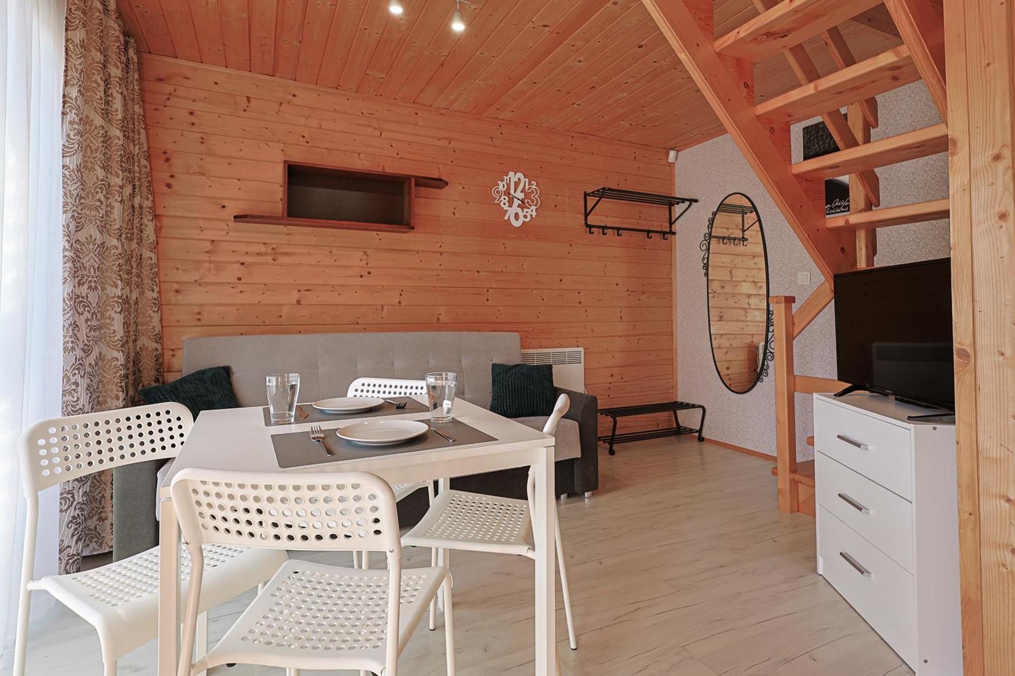 Aurora Ustka-Przewloka Aparthotel Ngoại thất bức ảnh