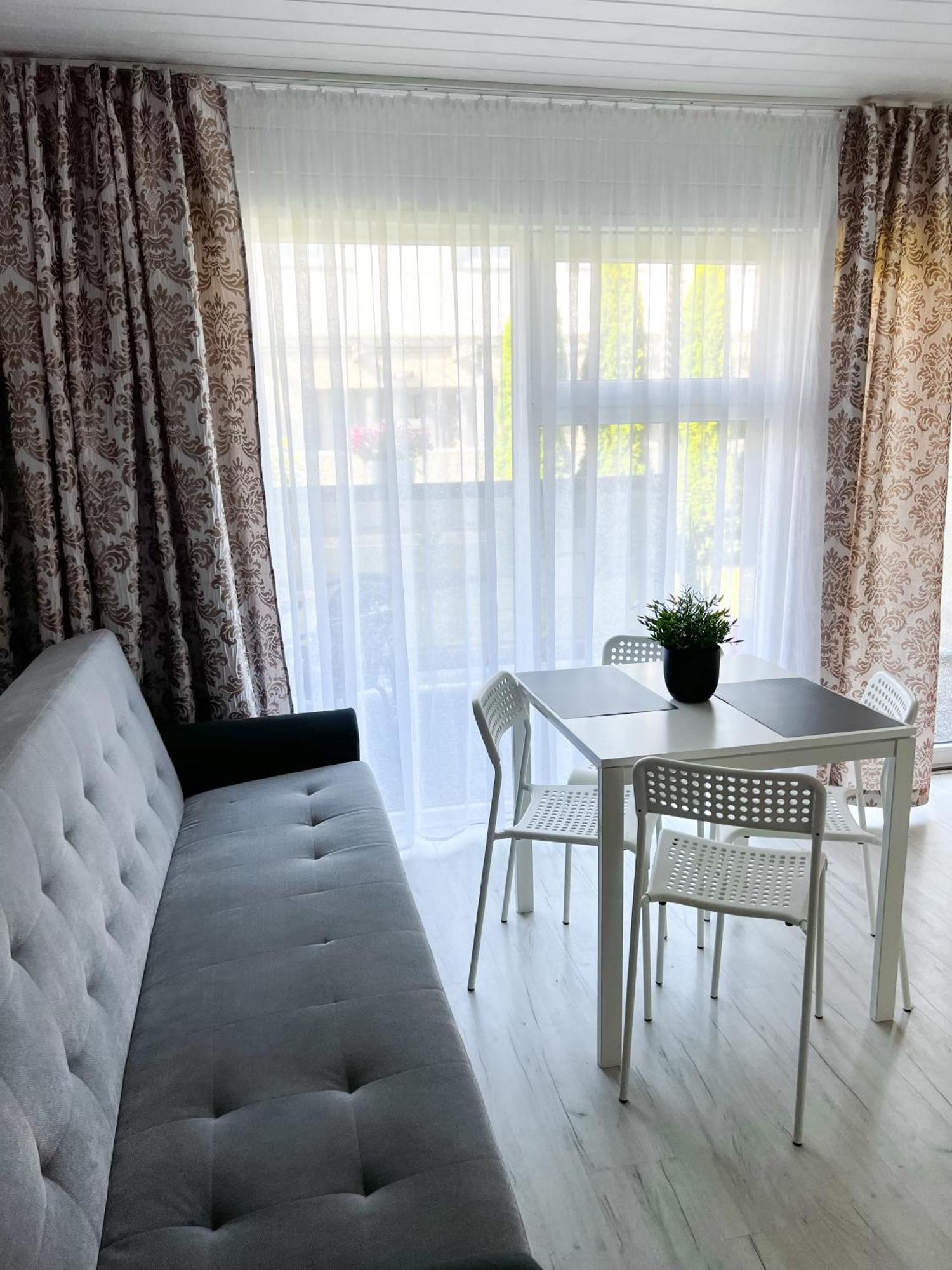 Aurora Ustka-Przewloka Aparthotel Ngoại thất bức ảnh