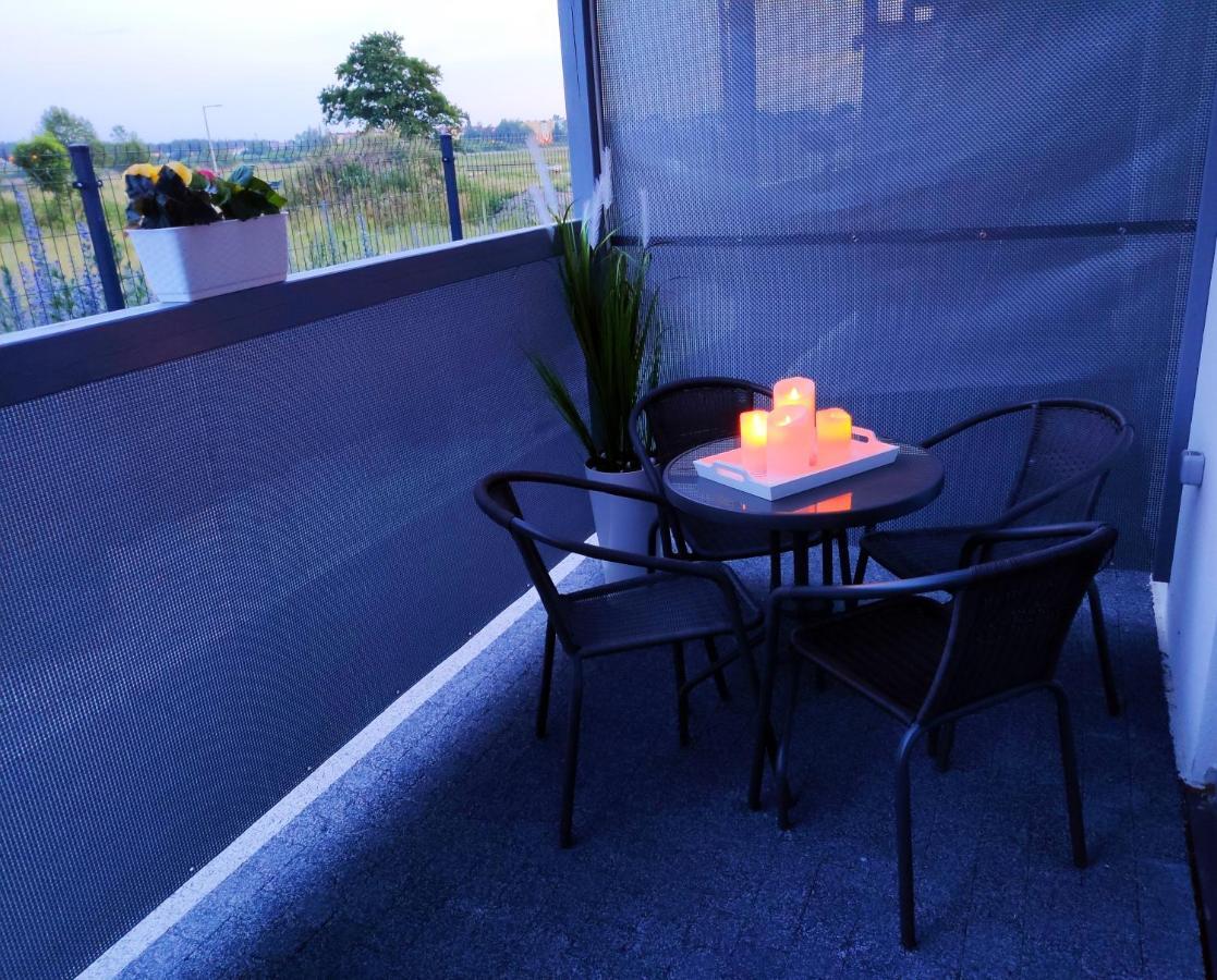 Aurora Ustka-Przewloka Aparthotel Ngoại thất bức ảnh
